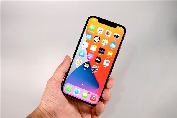 玛曲苹果手机维修分享iOS 14.2修订版已到，专属iPhone 12系列 